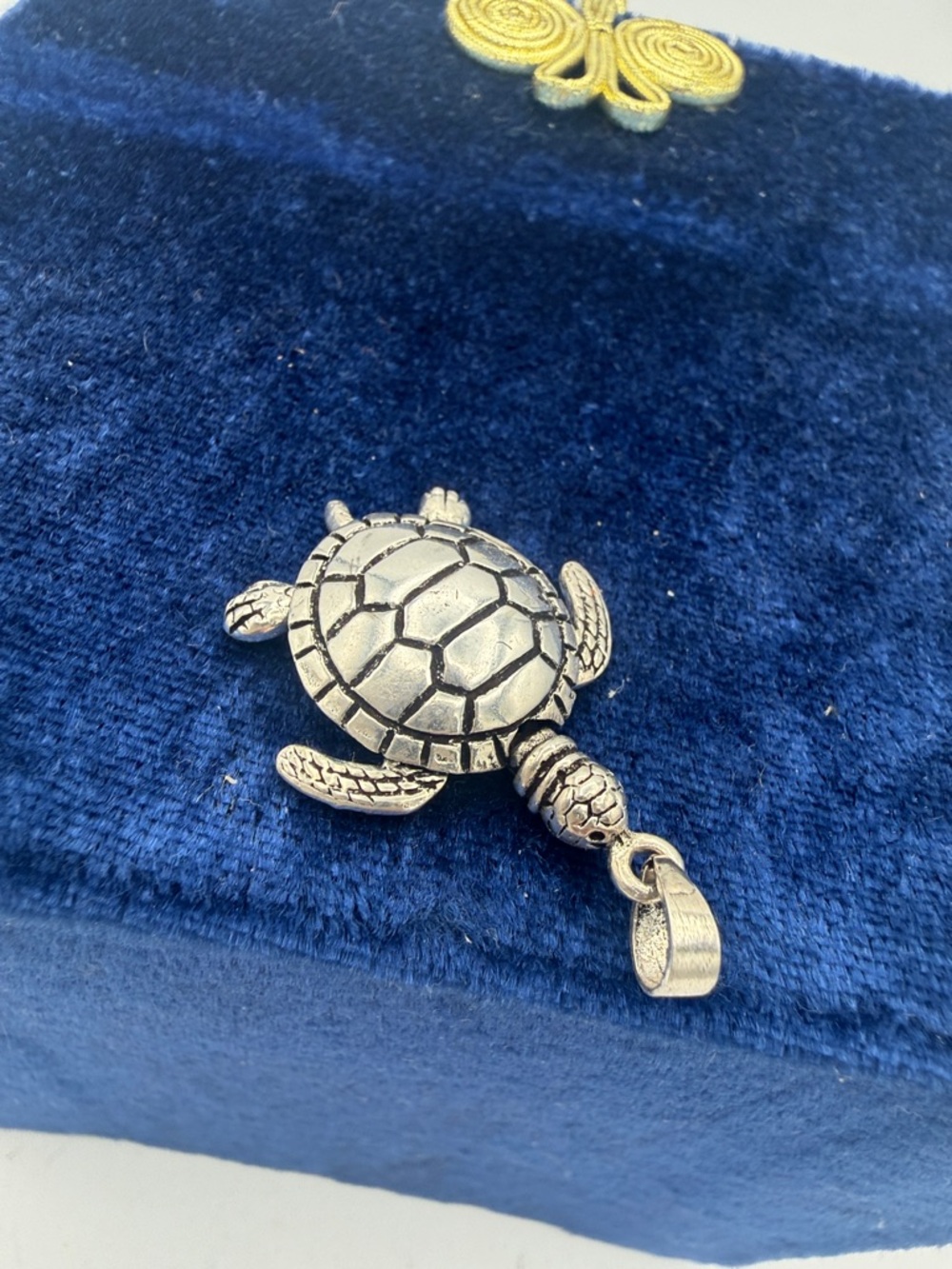 925 Silver walking sea Turtle Pendant Necklace Charm 1.5”